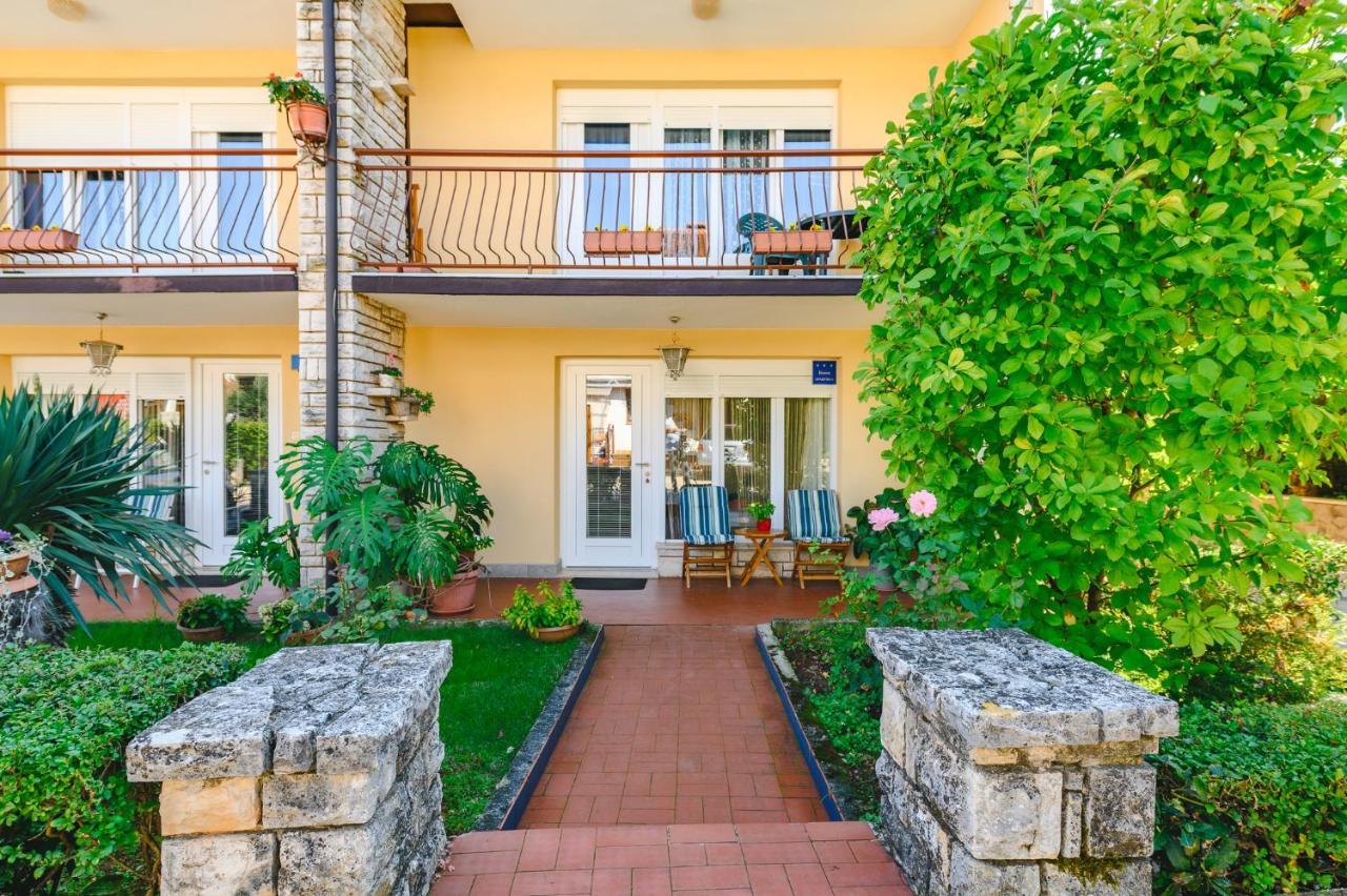 Apartments Kovacic-Punta Умаг Екстер'єр фото